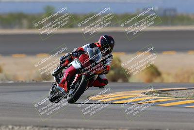 media/Oct-08-2022-SoCal Trackdays (Sat) [[1fc3beec89]]/Turn 14 (1050am)/